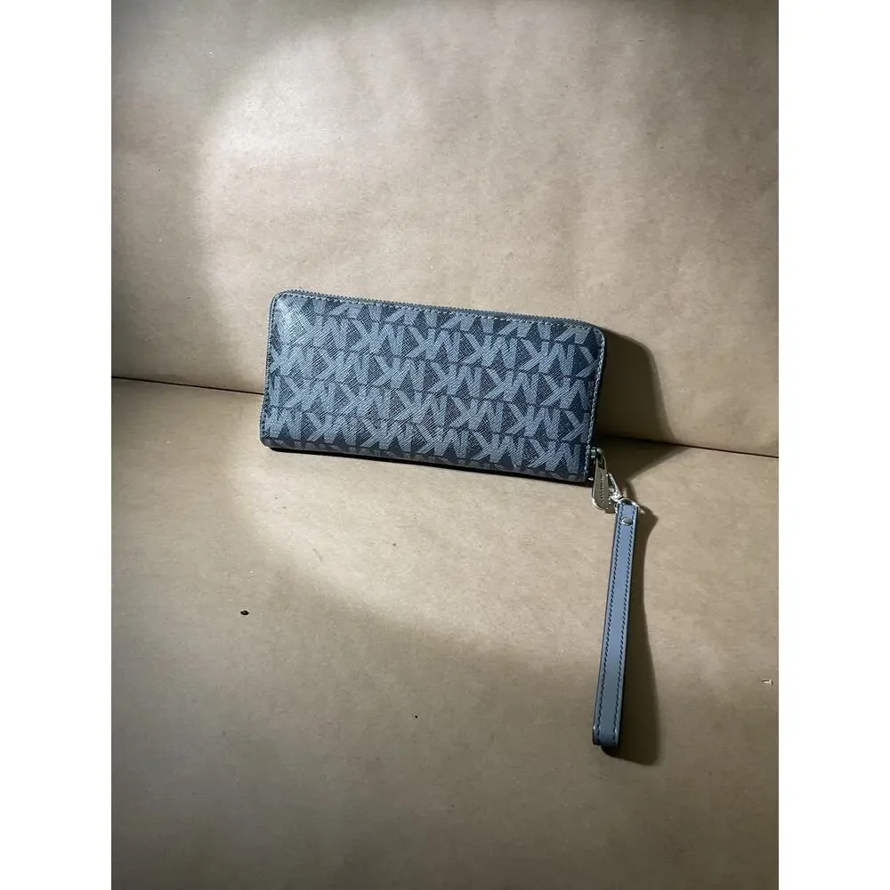 Michael Kors Jet Set Zip Around Accordion Wallet Signature MK Full Size Long